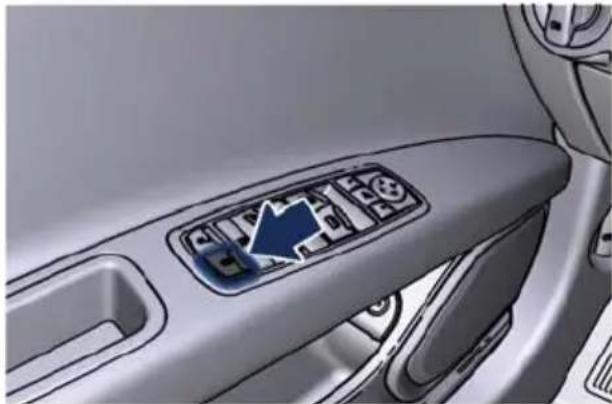 Maserati Quattroporte (2016) - Exitingthevehicleandarmingtheanti-theftsystem - 3
