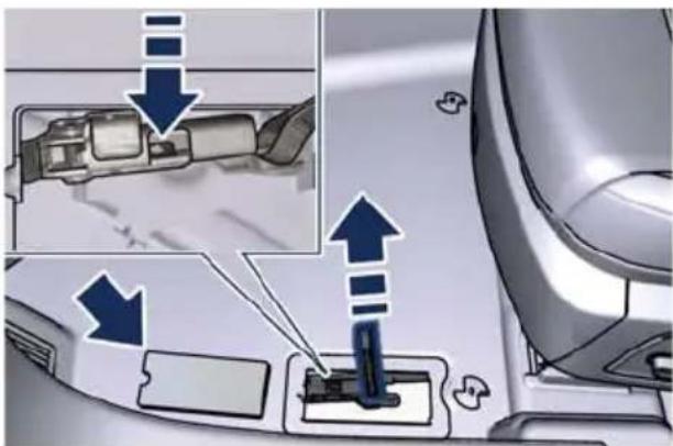 Maserati Quattroporte (2016) - ManualreleaseofthegearshiftleverfromtheP(Park) position - 3