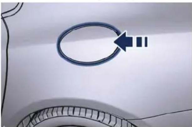Maserati Quattroporte (2016) - Refuelling - 4