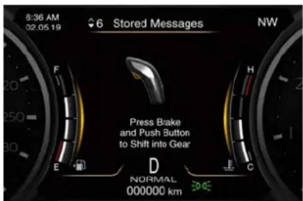 Maserati Quattroporte (2022) - Starting and Driving - 1