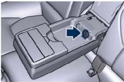 Maserati Quattroporte (2022) - WARNING! - 4