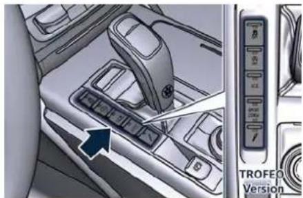 Maserati Quattroporte (2022) - CAUTION! - 1