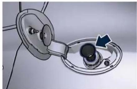 Maserati Quattroporte (2022) - Emergency Refueling Funnel - 2
