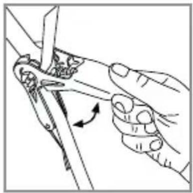 ULTIMATE SPEED HG07155 - - Attaching the lashing strap - 4