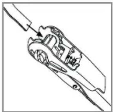 ULTIMATE SPEED HG07155 - - Attaching the lashing strap - 3