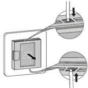 SCHNEIDER DTH-16 - Removing the covers - 1