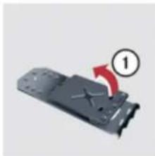 Mercedes-Benz GL (2009) - Collapsible wheel chock - 1