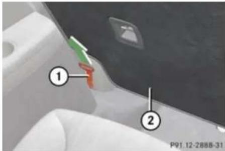 Mercedes-Benz GL (2009) - Emergency exit for third-row seats - 1