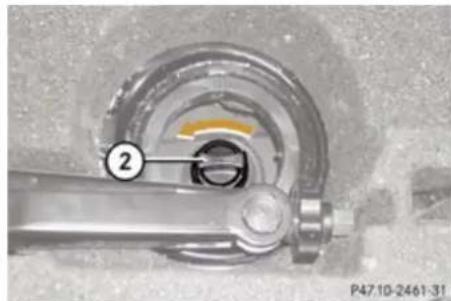 Mercedes-Benz GL (2009) - Warning! - 2