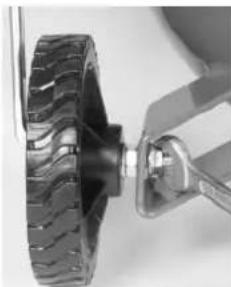 Zipper ZI-COM30-10 - Wheels: - 2