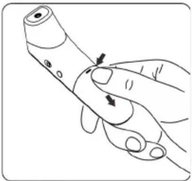 TrueLife Care Q9 - INSTALLING THE BATTERIES - 1