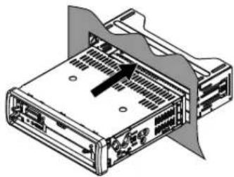 MEDION MD 84003 LIFE P62033 - Autoradio einsetzen - 1