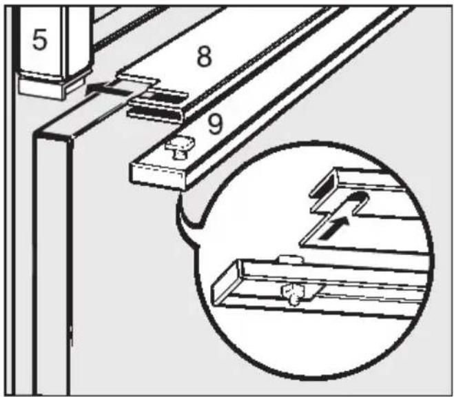 MIELE G 307 I - Untere Rahmenleiste einsetzen - 1