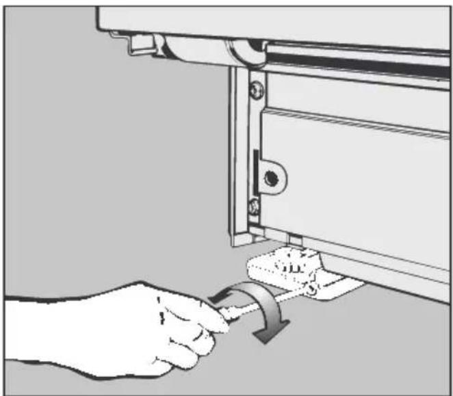 MIELE G 307 I - Geschirrspüler ausrichten - 1