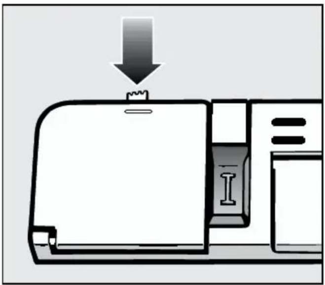 MIELE G 677 SCI - Reiniger einfüllen - 1