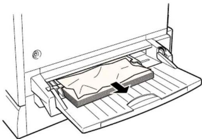 EPSON EPL-C8200 - Papierstau im MZ-Papierfach beseitigen - 1