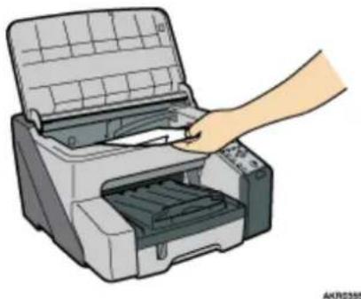 RICOH Aficio GX3000 - Unter der oberen Abdeckung gestautes Papier entfernen - 2