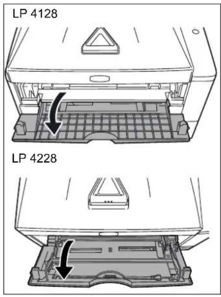 Triumph-Adler LP 4128 - Papier in die Kassette einlegen - 11