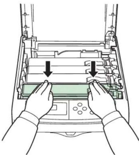 Triumph-Adler CLP 4524 MFP - Toner behälter austauschen - 7