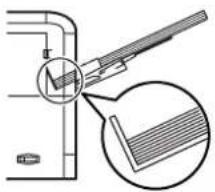 Triumph-Adler CLP 4316 - Papier in die Universalzufuhr einlegen - 8