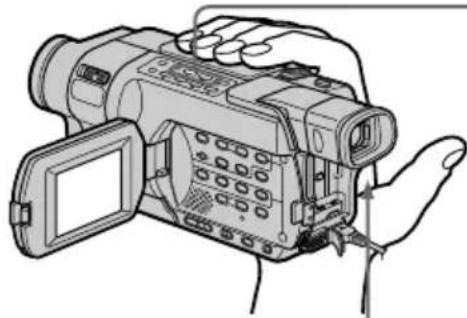 SONY DCR-TRV345 - De laatste opnamen controleren op het LCD scherm (p. 61) - 1