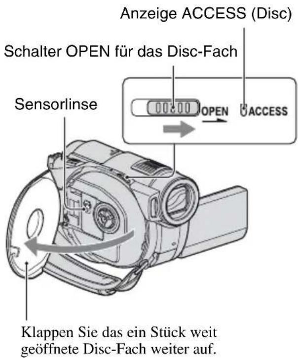 Anzeige ACCESS (Disc) Schalter OPEN für das Disc-Fach Sensorlinse OPEN ACCESS Klappen Sie das ein Stück weit geöffnete Disc-Fach weiter auf.