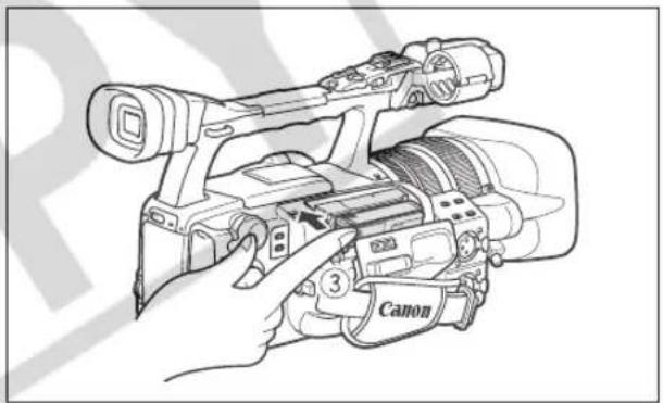 CANON XH G1 - Close the cassette compartment by pressing on the PUSH mark on the cover. - 1