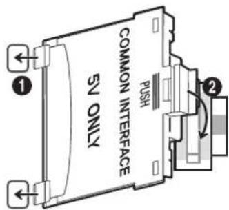 SAMSUNG UE40LS001 - Einsetzen der „CI“- oder „Cl+“-Karte in den „COMMON INTERFACE“-Steckplatz mit dem CI-Kartenadapter - 1