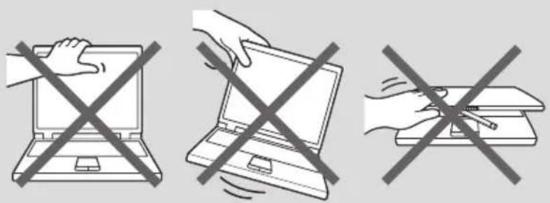 TOSHIBA Satellite C55T - Öffnen des Bildschirms - 3
