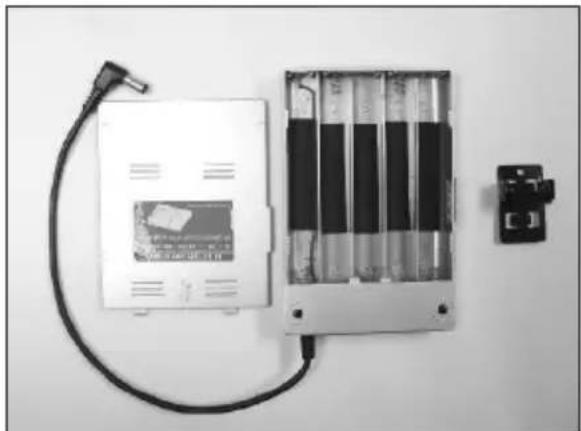 DENVER DFT-709 - Anleitung für den automatischen Batteriestromversorgungskasten für das LCD-Fernsehgerät - 1