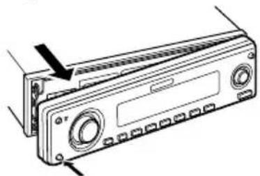 KENWOOD KDC-W7031 - Abnehmen der Frontblende - 1