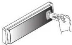 Fusion CA-CD700 - Insert the USB Device - 1