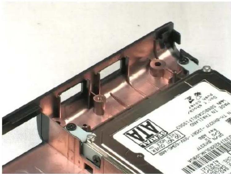 DELL Vostro 1220 - Removing the I/O Panel - 3