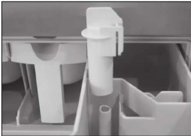 MIELE PW 6163 - Waschmittel-Einspülkasten, Einspülschalen und Saugheber reinigen - 1