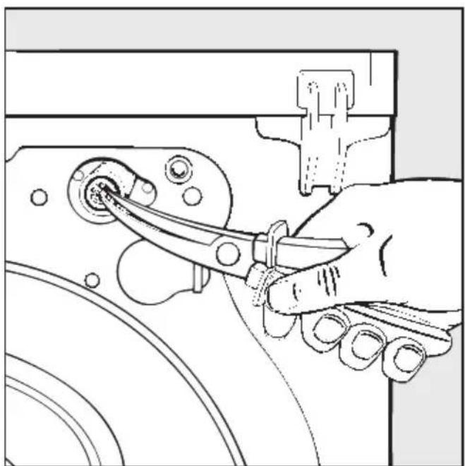 MIELE WS 5426 MC 13 - Siebe im Einlaufstutzen der Wassereinlaufventile reinigen: - 1
