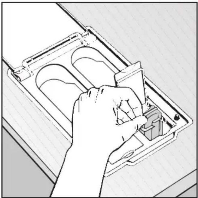 MIELE WS 5426 MC 13 - Einspülkasten reinigen - 2