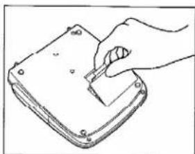 BROTHER P-Touch ST-5 - HOW TO PUT IN THE BATTERIES - 3