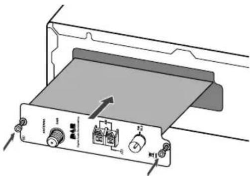 ONKYO T-4555 DAB - Monteren van een tunerkaart - 4