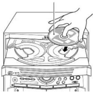 JVC CA-MXKA3 - Einlegen von CDs - 1