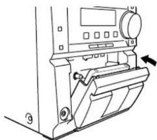 JVC UX-P55 - Schließen Sie die Cassettentür sanft. - 1