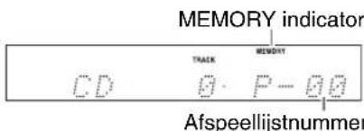 MEMORY indicator TRACK MEMORY CD 0 P - 00 Afspeellijstnummer