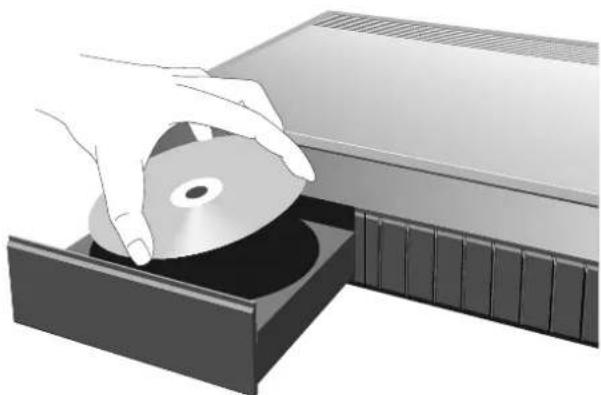MERIDIAN 506 - To insert a disc - 1