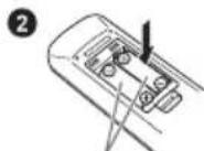 KENWOOD K-575BT - Einsetzen der Batterien - 2