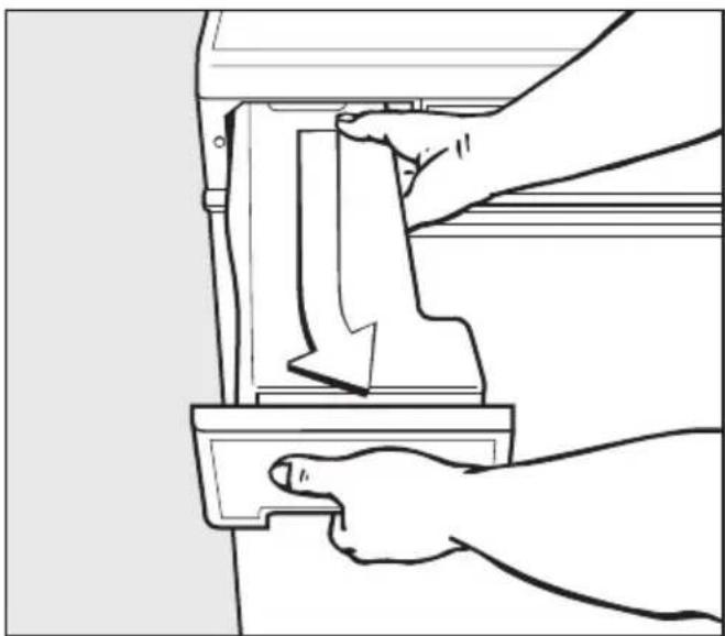 MIELE T 250 C - Kondenswasserbehälter entleeren - 1