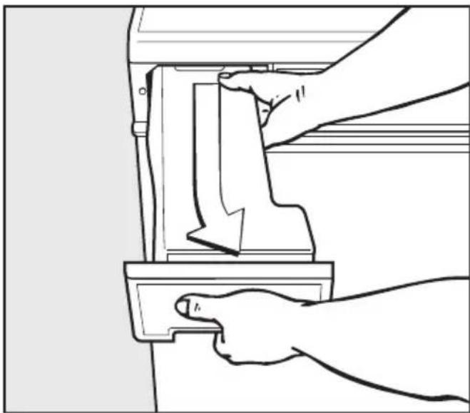 MIELE Novotronic T 230 C - Kondenswasserbehälter entleeren - 1