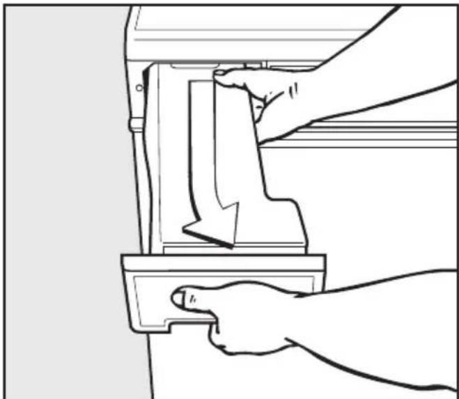 MIELE T 4839 CI - Kondenswasserbehälter entleeren - 1