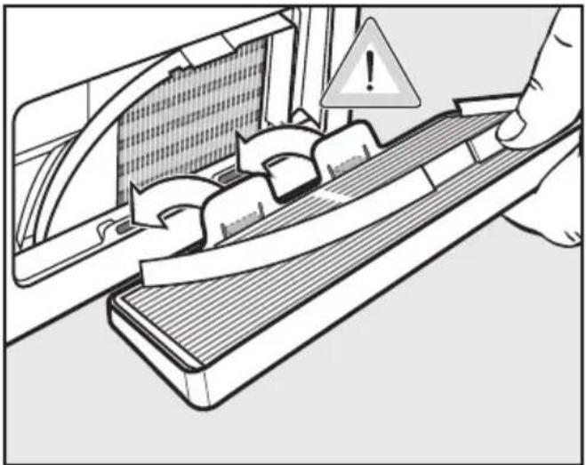 MIELE T 9767 WP - Kühlrippen reinigen (Gitter unten rechts) - 3