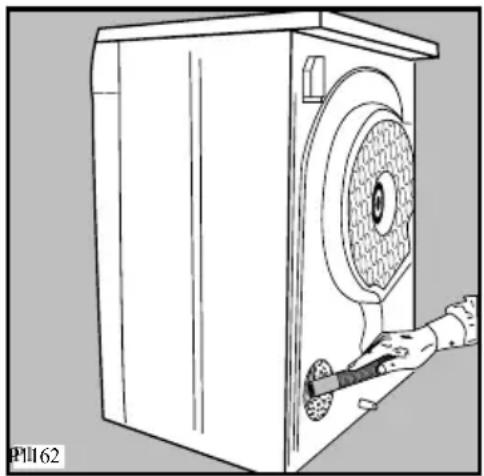 PRIVILEG 6806 CD - Reinigung des hinteren Sauggitters - 1