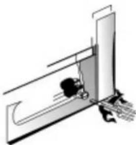 WHIRLPOOL ART 720 - Entfernen des Frontgitters - 1