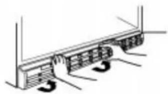 WHIRLPOOL ART 720 - Nivellieren des Kühlschranks - 2